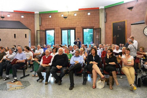 Consiglio comunale di Lurago Insediamento del sindaco Federico Bassani (1)