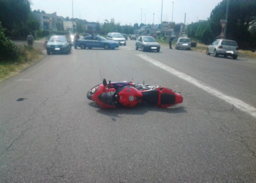 Incidente Albese auto moto luglio 2013