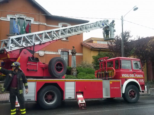 fulmine municipio tavernerio (3)