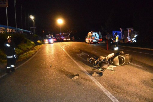 Incidente Albavilla moto contro moto settembre 2013 (2)