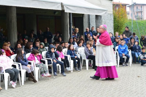 Tavernerio visita del vescovo di Como Diego Coletti ottobre 2013 (6)