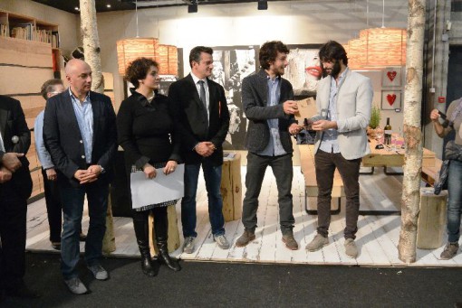 Premiazioni Moma Lariofiere Premio Mauro Cazzaniga a Francesco Merati di Abitare su misura novembre 2013 (1)