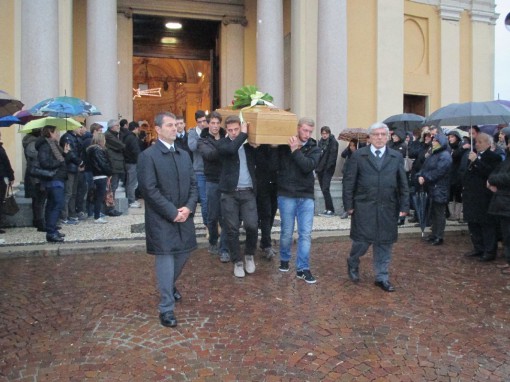 funerali diego andreani inverigo (7)