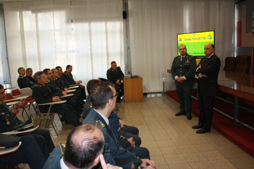 Prefetto in visita alla Guardia di Finanza febbraio 2014 (2)