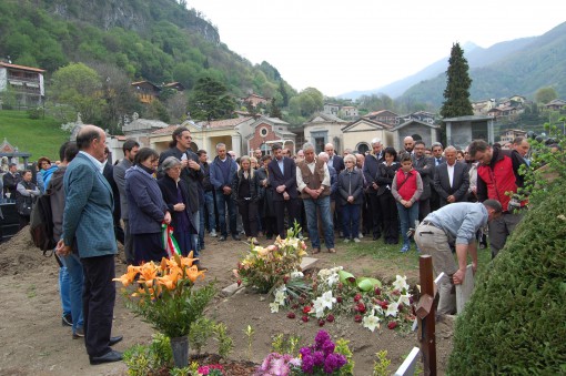 Funerale sindaco Asso Giovanni Conti aprile 2014 (74)