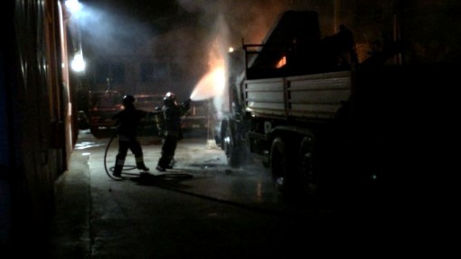 Incendio camion via Ferraris Erba giugno 2014 (3)