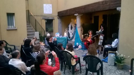 Paola presenta libro