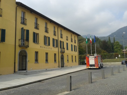 Vespe in Comune a Erba settembre 2014