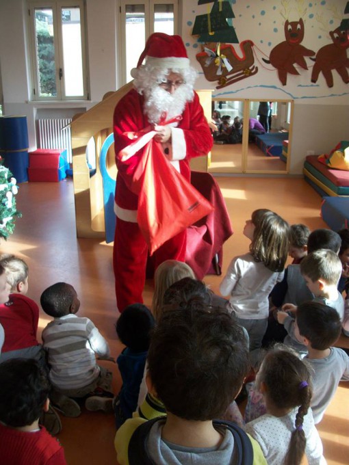Babbo Natale asilo via Diaz dicembre 2014