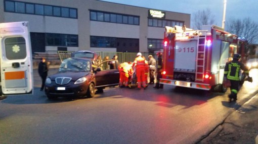Incidente via Trieste Erba dicembre 2014 (1)