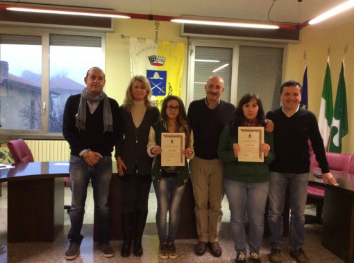 consegna diploma stagiste Orsenigo dicembre 2014