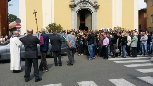 funerali Fabio paonessa, albavilla, maggio 2015 (2)