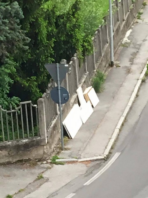 rifiuti Lezza, ponte lambro