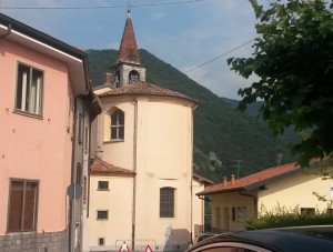 castelmarte_campanile_chiesa_pulizia_giugno_2015