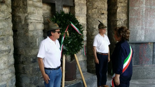 monumento ai caduti, inaugurazione, erba luglio 2015 (5)