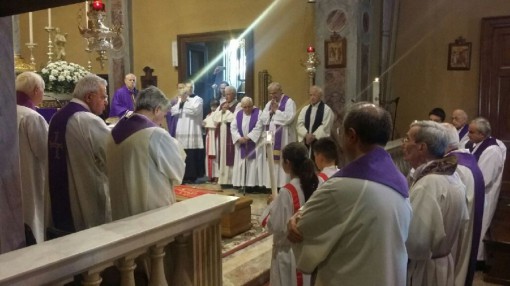 funerali don luigi spreafico proserpio, ottobre 2015 (8)
