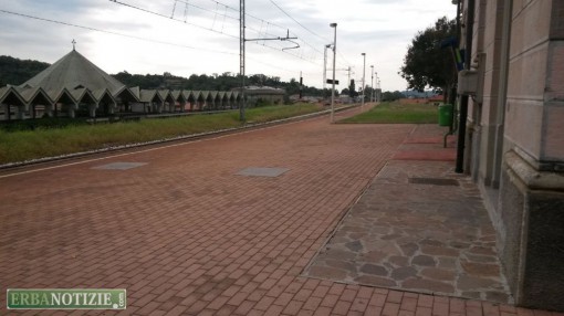 pontelambro_stazione_ferrovie_trenord_2015 (6)