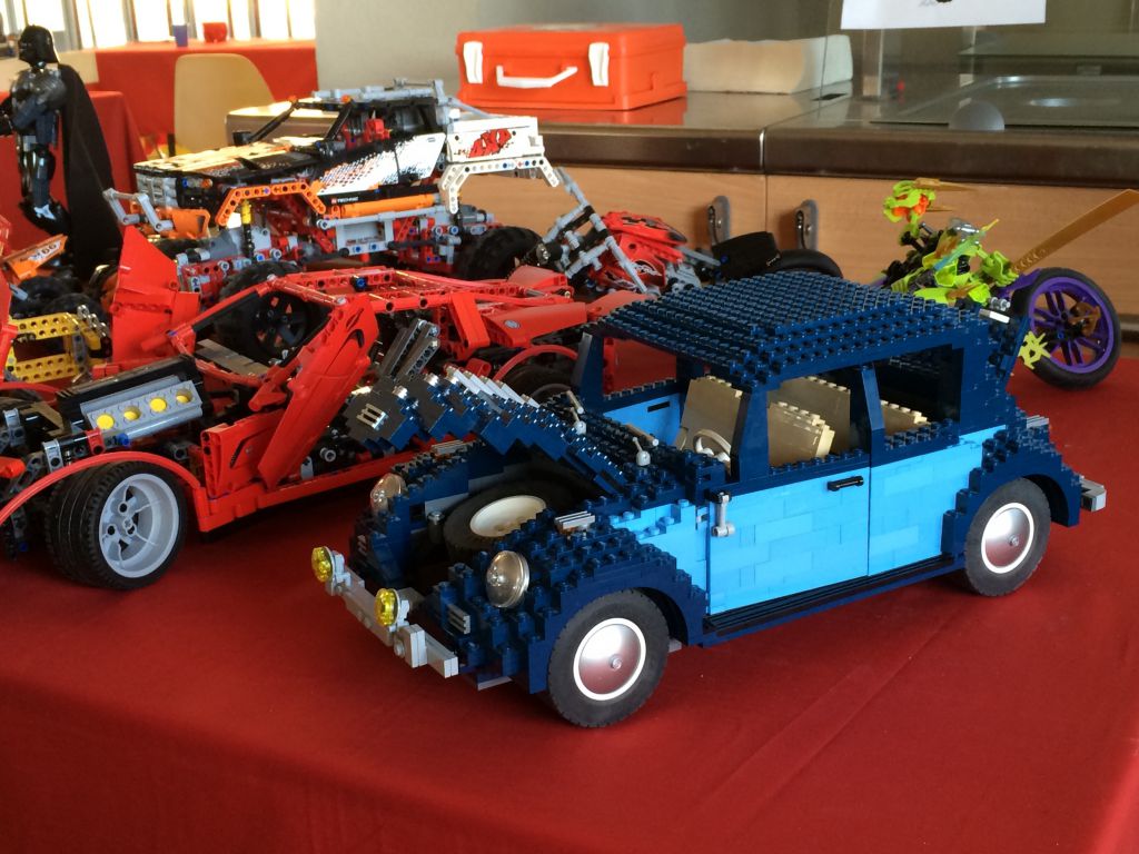 Another Brick Inalbese Successo Per Lesposizione Dei Lego