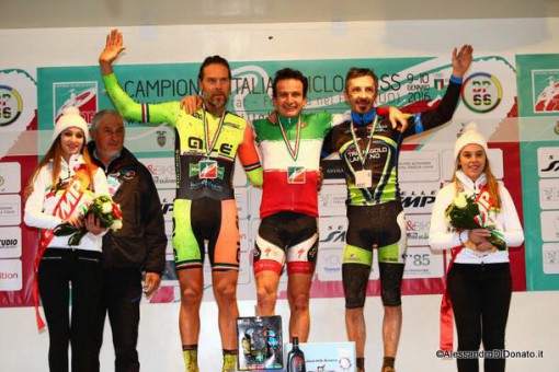 LONGONI_triangolo_lariano