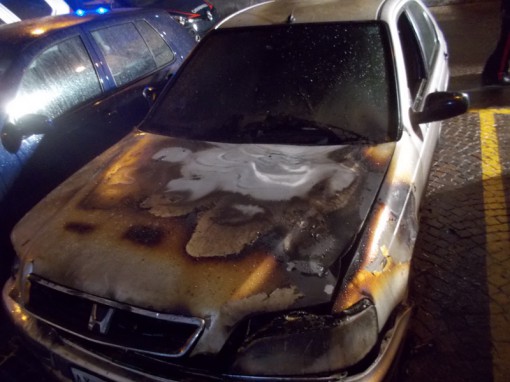 auto_incendiata (1)