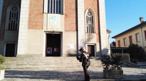carabinieri_chiesa_cantu (2)