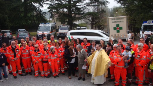 Inaugurazione mezzo Croce Verde Bosisio 6