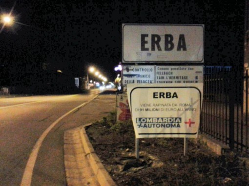 autonomia_lomabarda_cartello_erba