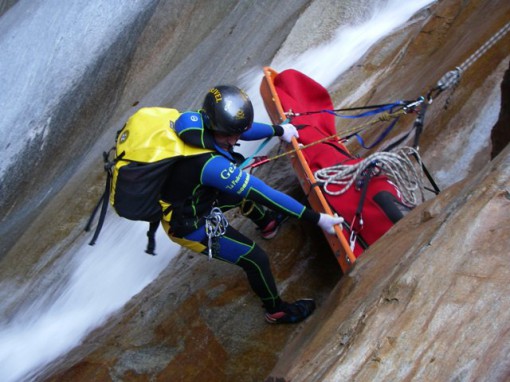 soccorso_alpino_forra barella