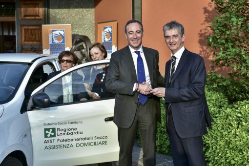 Cpa - la consegna dell'auto all'Ospedale Sacco di Milano