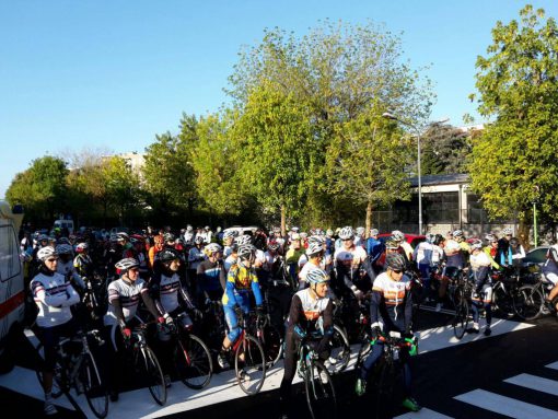 decennale-ghisallo-oakley-partenza