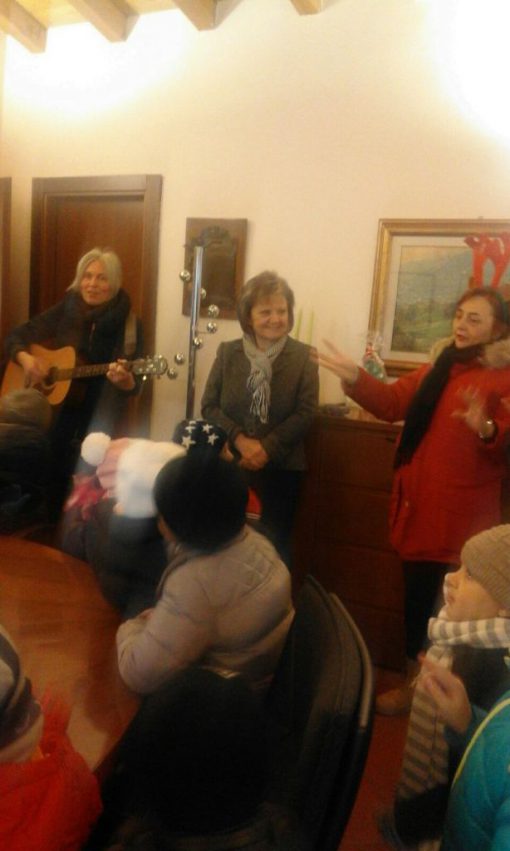 erba-bimbi-scuole-cantano-in-comune-13