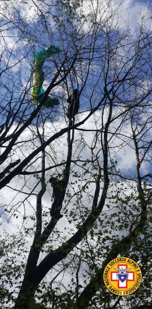 soccorso alpino parapendio