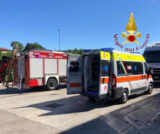 Incidente sul lavoro Lurago d'Erba soccorsi al lavoro