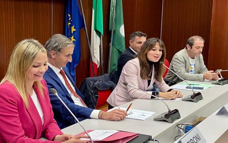 elena lucchini regione lombardia legge caregiver