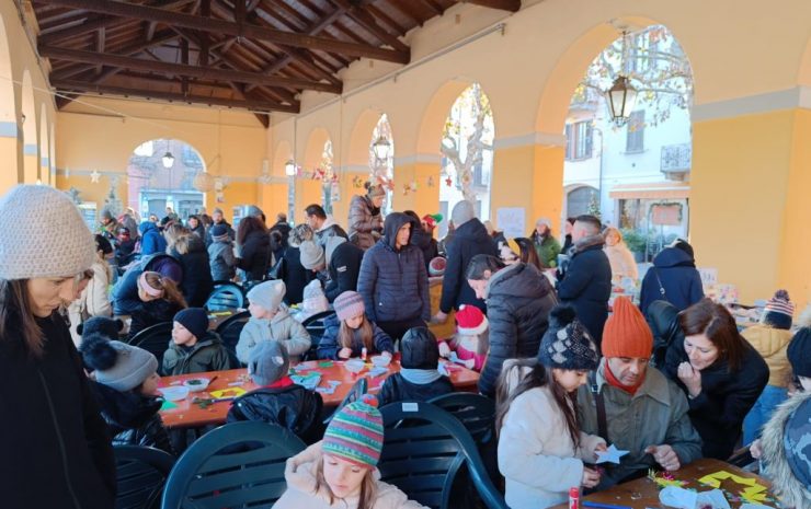 festa natale piazza mercato comitato genitori puecher