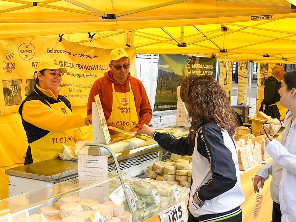 mercato agricolo coldiretti campagna amica