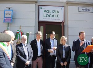 inaugurazione ufficio polizia locale erba stazione