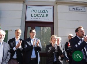 inaugurazione ufficio polizia locale erba stazione