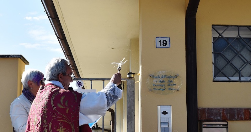 rogeno inagurazione targa scuola