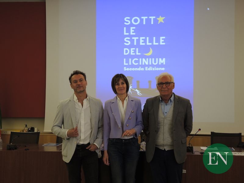 presentazione stagione teatrale estiva giardino delle ore 2023