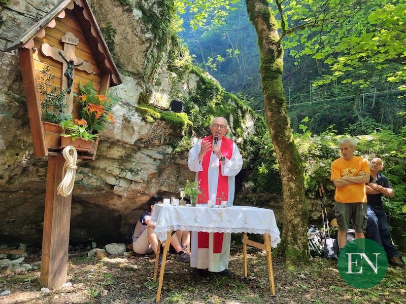 messa 40 anni scala di legno