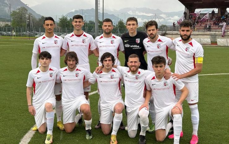 La prima squadra del Gsd Arcellasco (foto facebook)