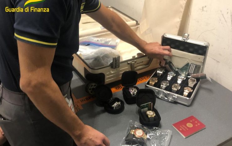 orologi lusso sequestro malpensa