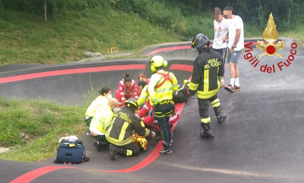 Cucciago incidente in bici