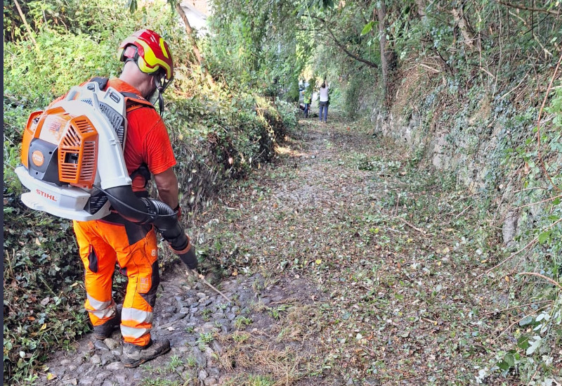 Tavernerio strada in acciottolato Ravanera