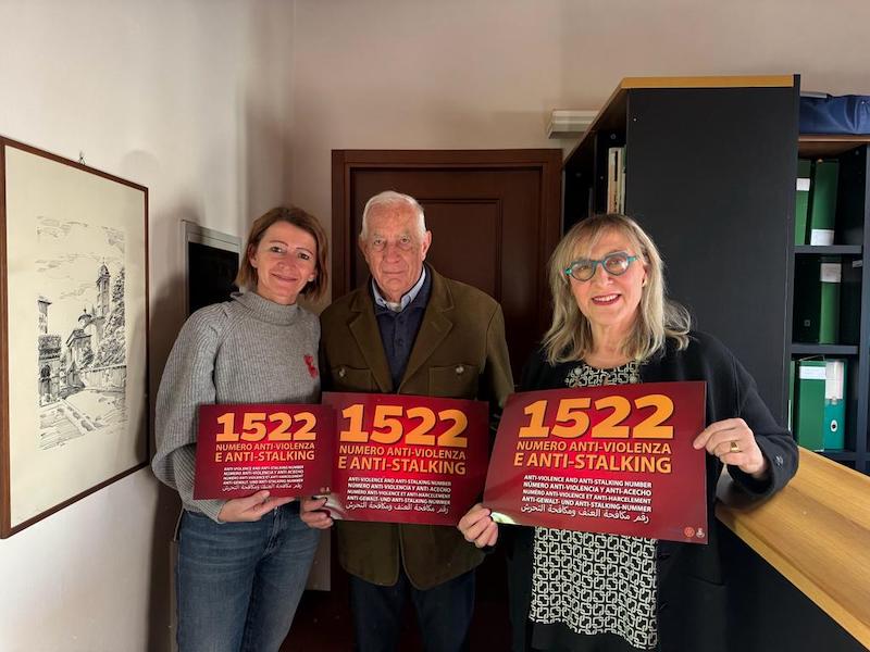 1522 anti violenza