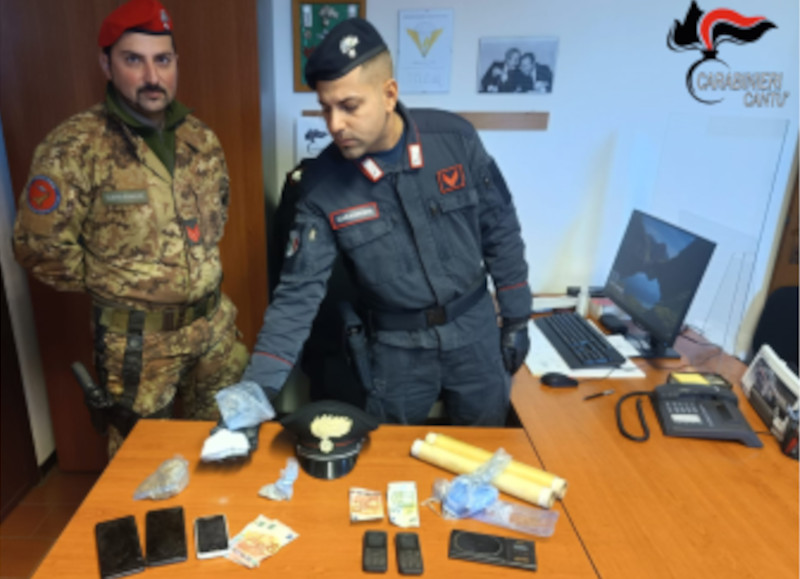 Carabinieri Cantù arresti e denuncia per furto