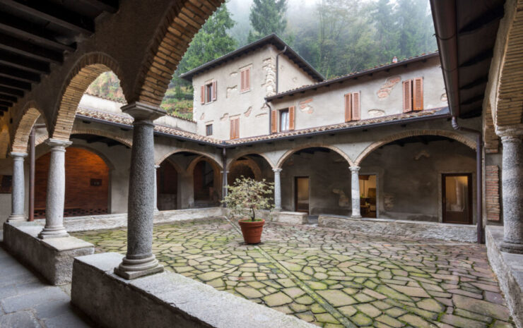 Chiostro dell'Eremo San Salvatore