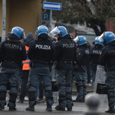 Polizia Como ultras 11-01-26